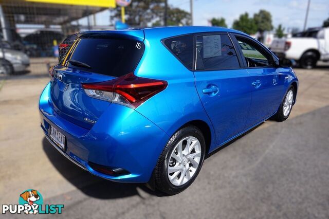 2017 TOYOTA COROLLA   HATCHBACK