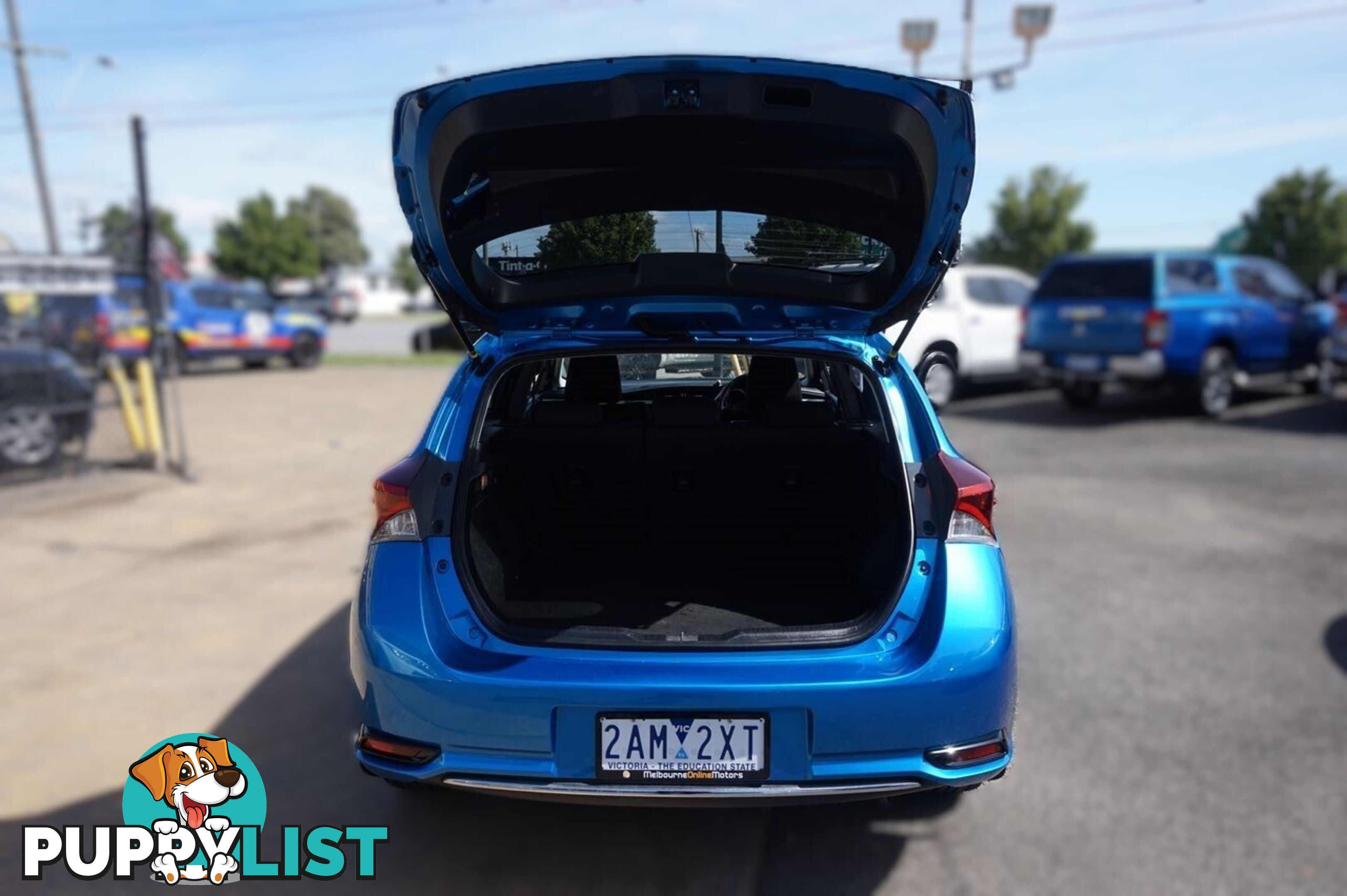 2017 TOYOTA COROLLA   HATCHBACK