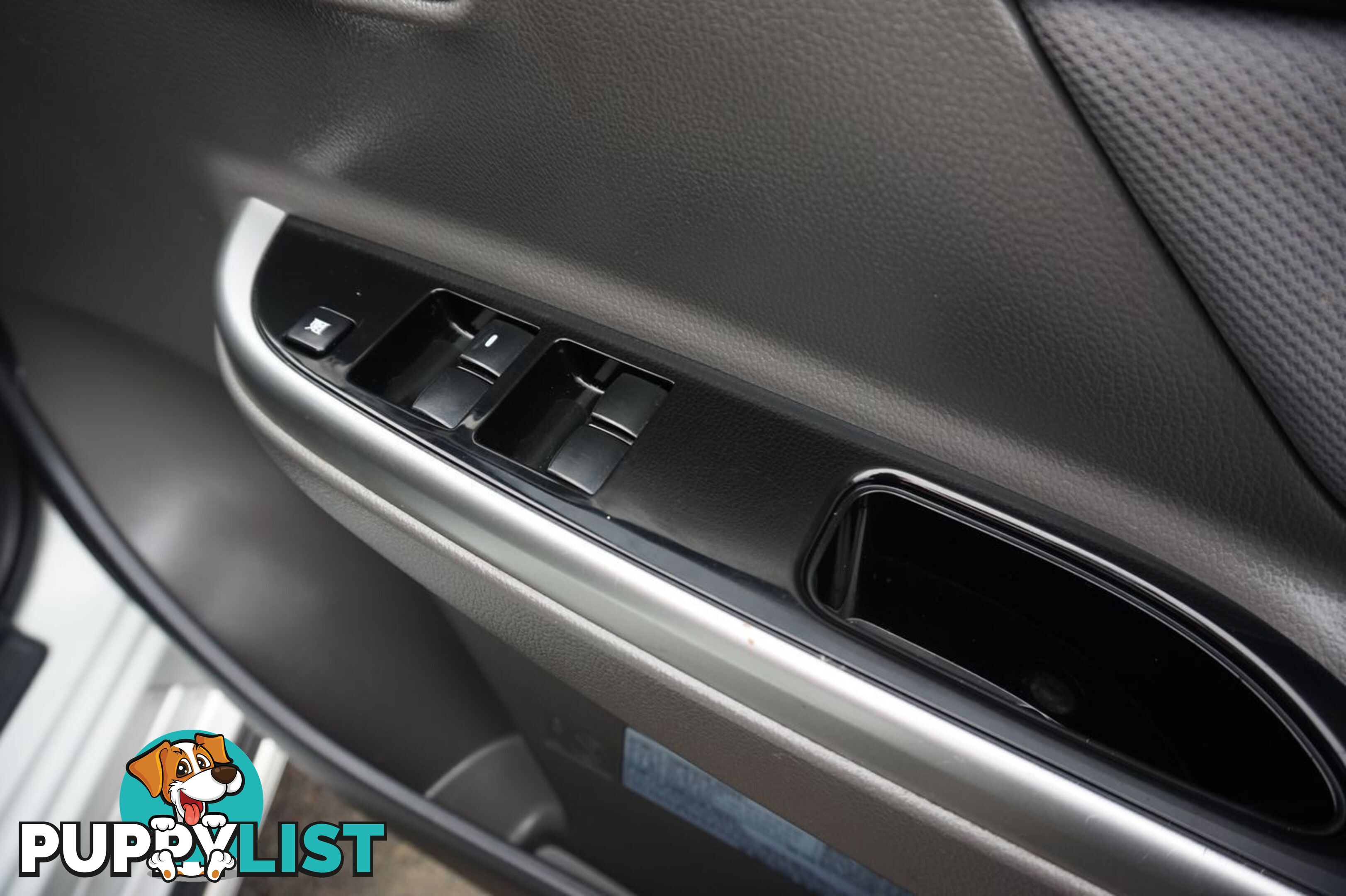 2018 MITSUBISHI TRITON   UTILITY