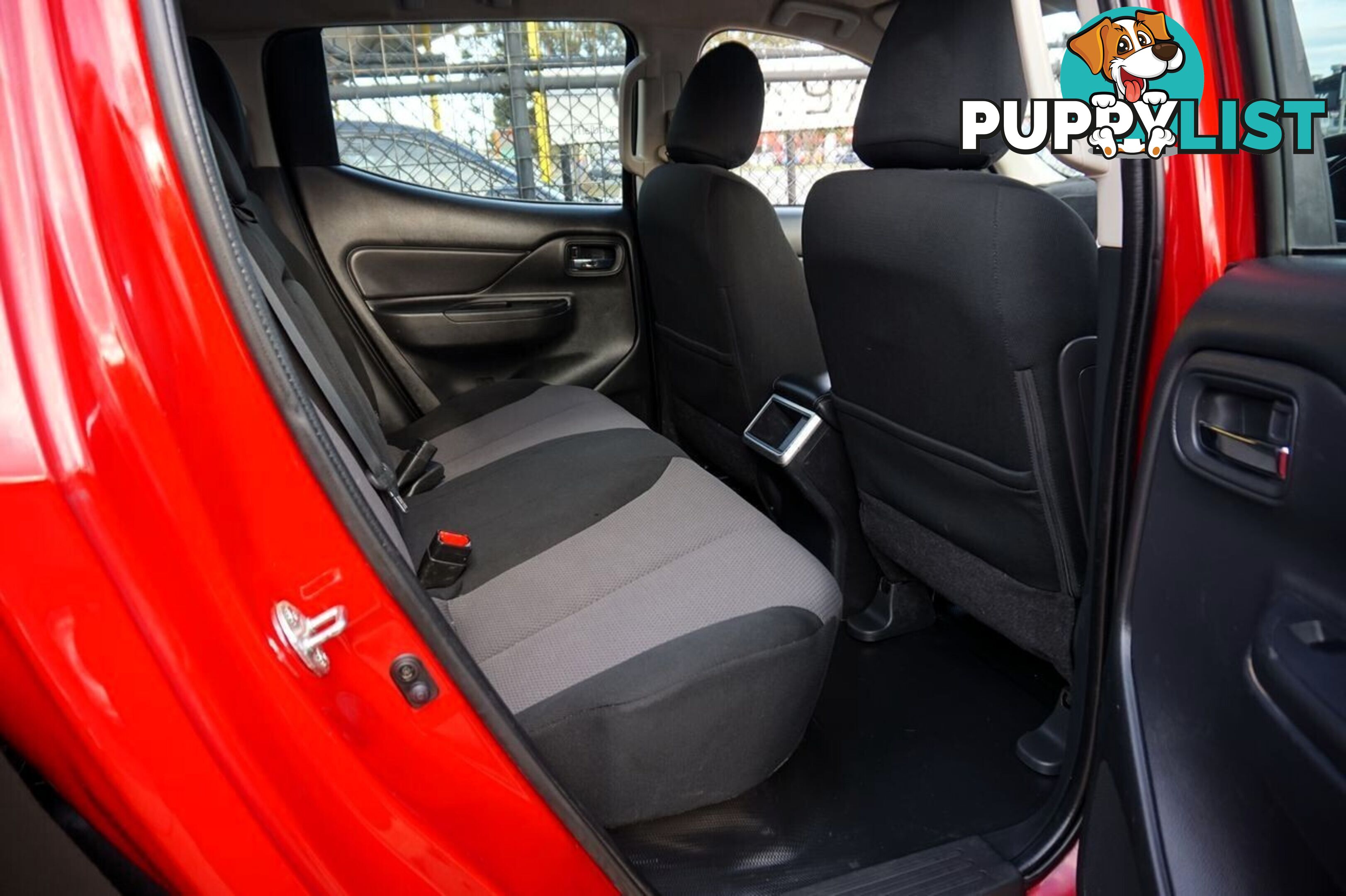 2019 MITSUBISHI TRITON   CAB CHASSIS