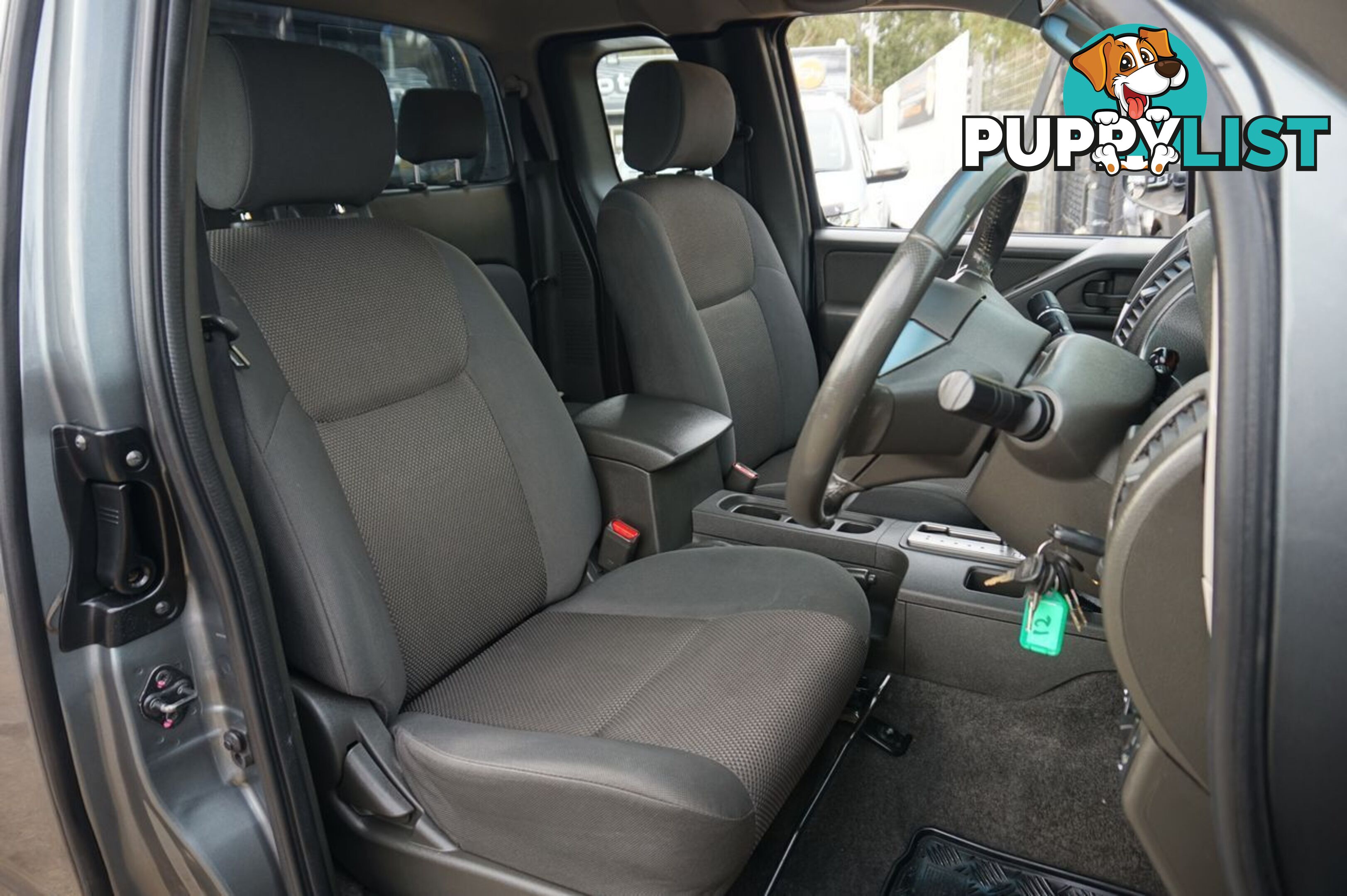 2011 NISSAN NAVARA   UTILITY