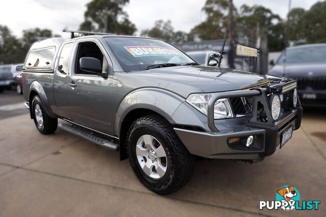 2011 NISSAN NAVARA   UTILITY