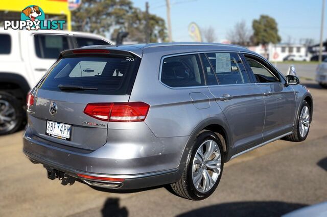 2018 VOLKSWAGEN PASSAT   WAGON