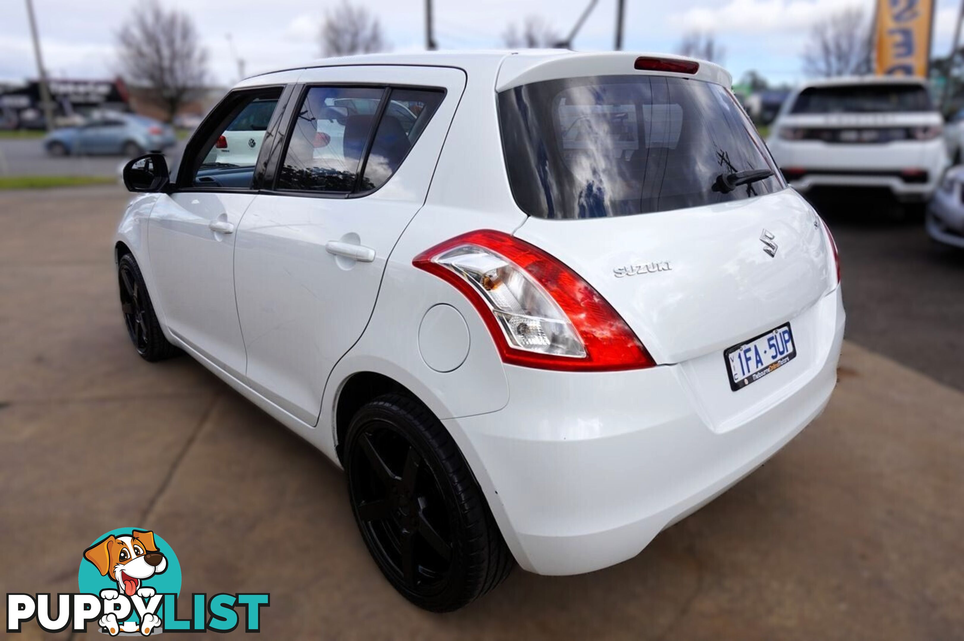 2015 SUZUKI SWIFT   HATCHBACK