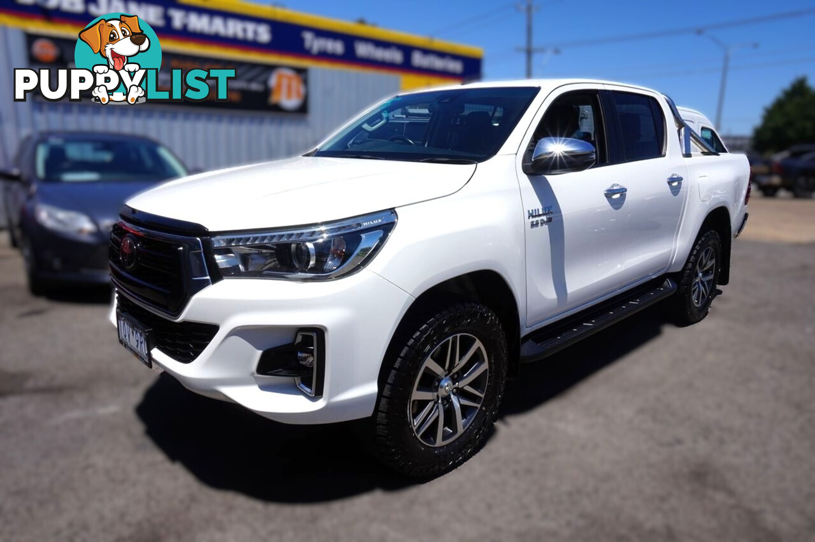 2020 TOYOTA HILUX   UTILITY