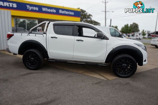 2017 MAZDA BT-50   UTILITY