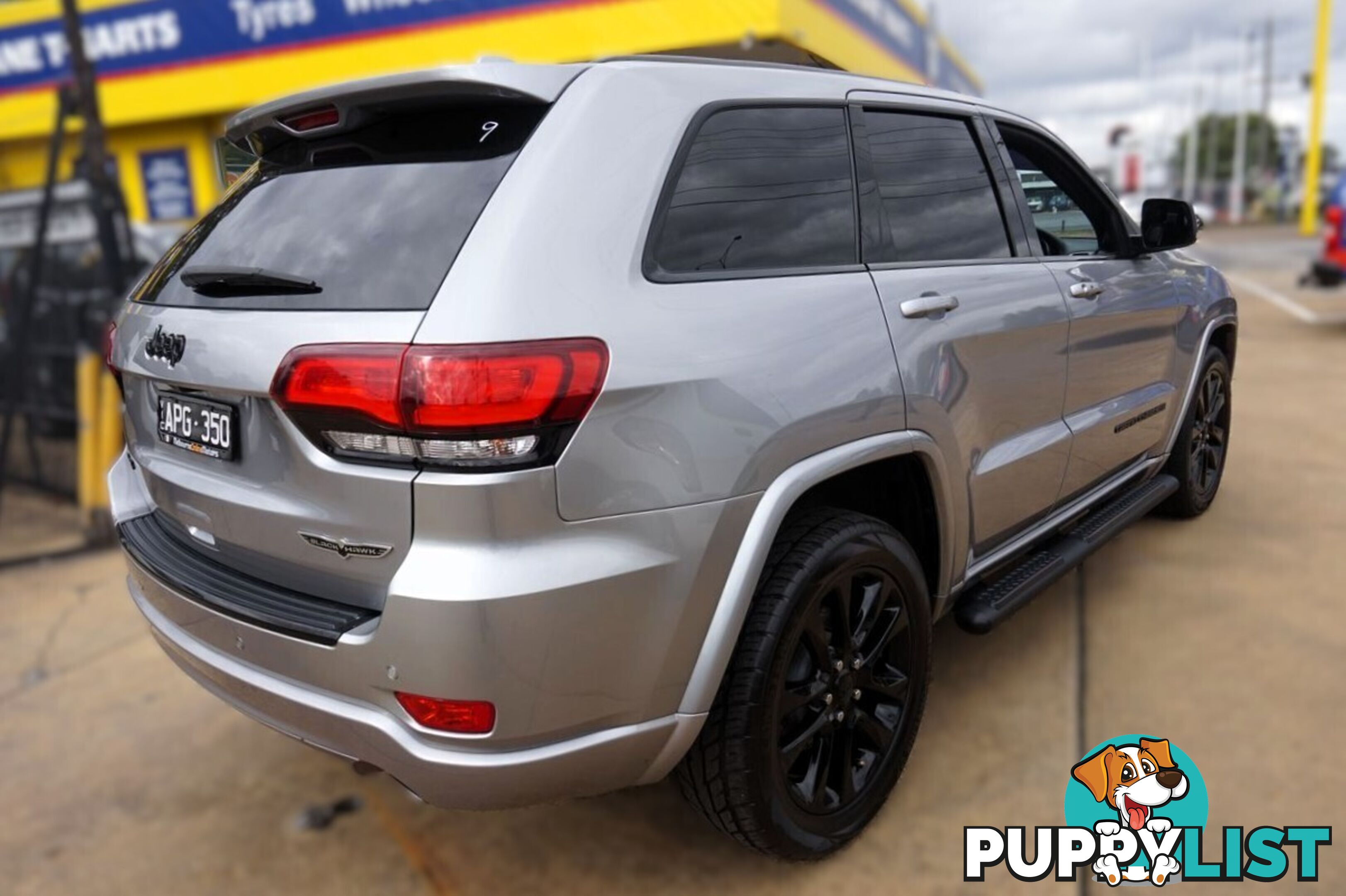 2017 JEEP GRAND   WAGON