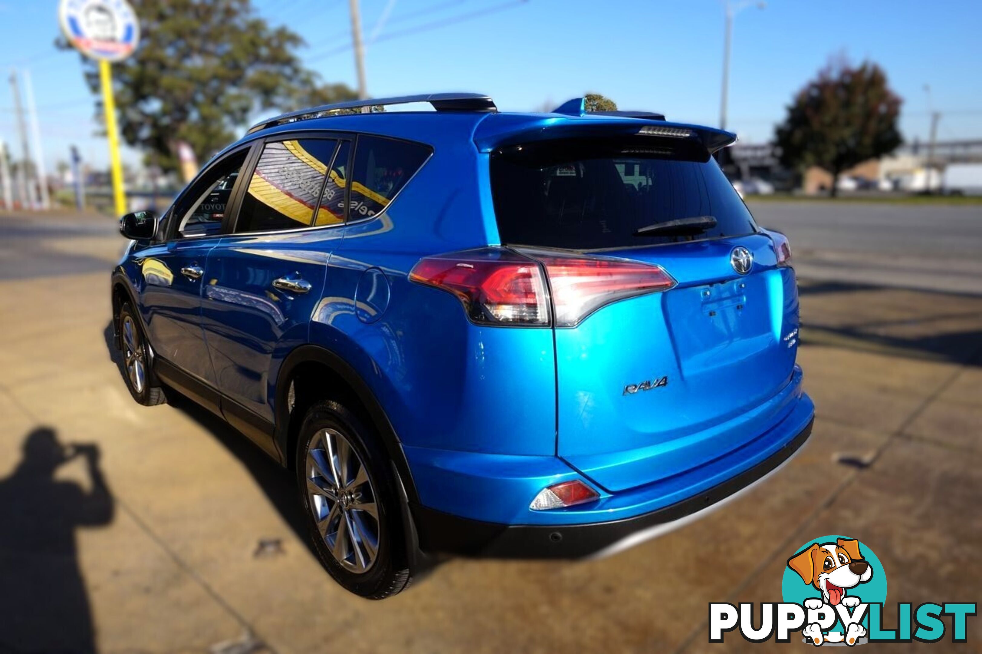 2017 TOYOTA RAV4   WAGON