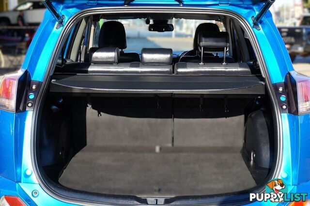 2017 TOYOTA RAV4   WAGON
