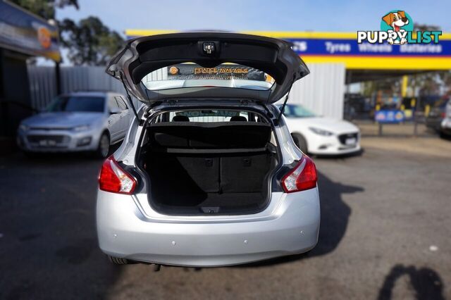 2016 NISSAN PULSAR   HATCHBACK