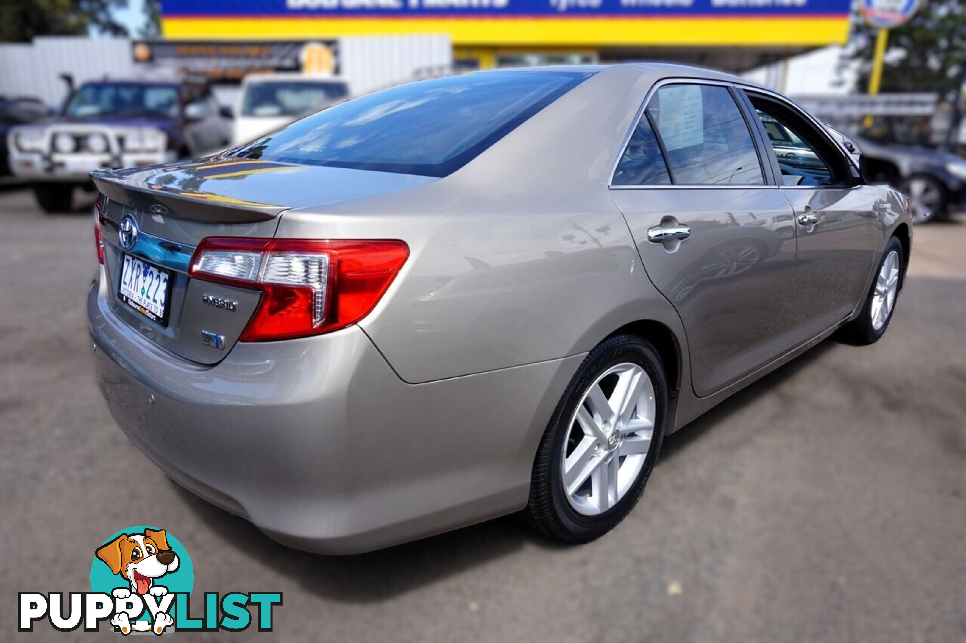 2013 TOYOTA CAMRY   SEDAN