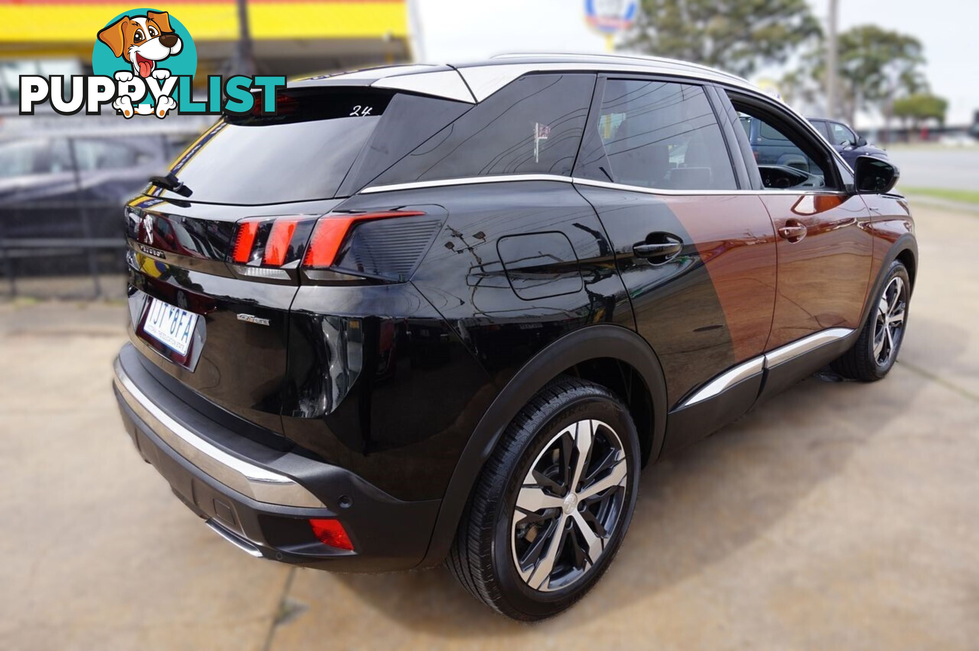 2017 PEUGEOT 3008   HATCHBACK