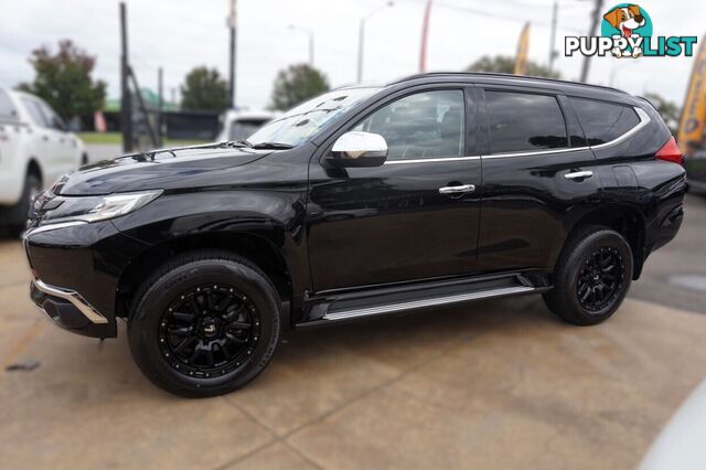 2018 MITSUBISHI PAJERO   WAGON