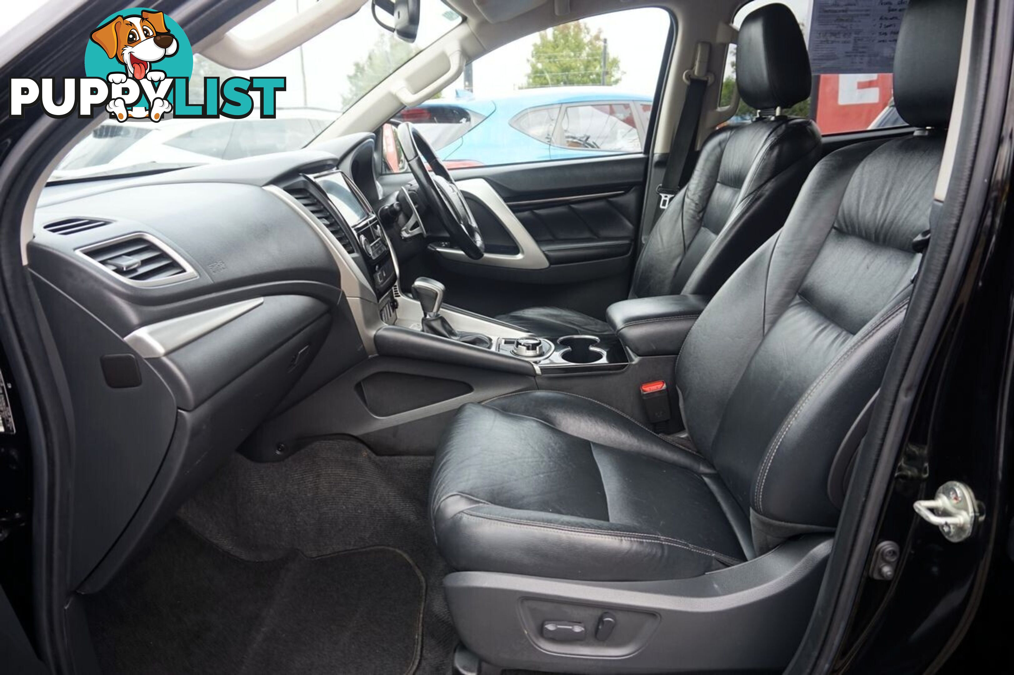 2018 MITSUBISHI PAJERO   WAGON