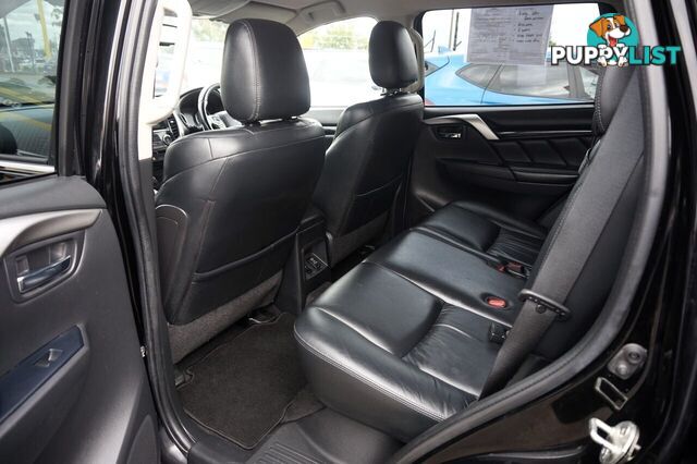 2018 MITSUBISHI PAJERO   WAGON