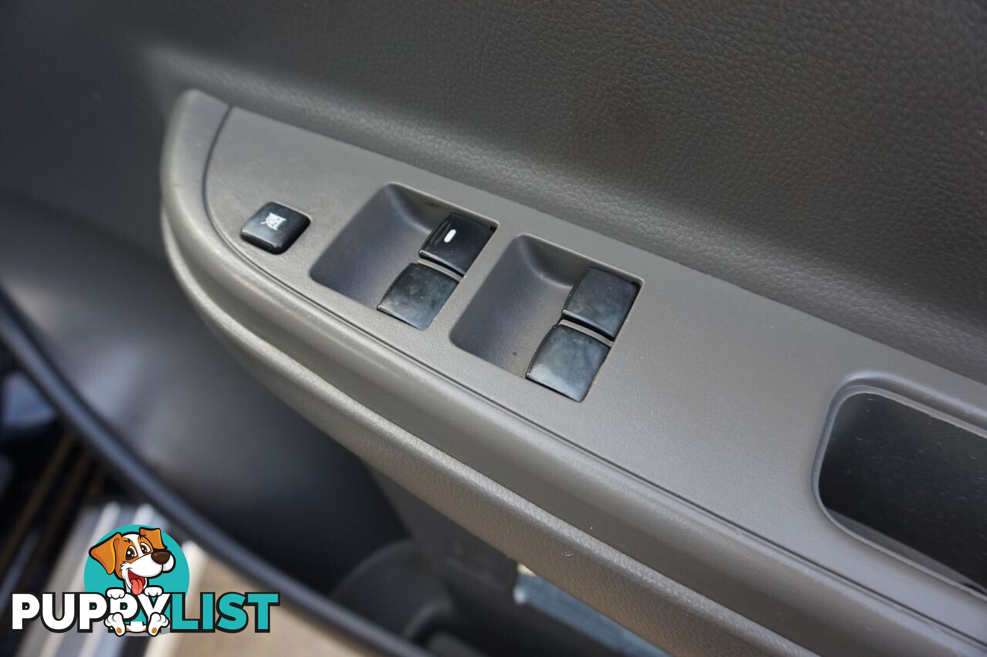 2016 MITSUBISHI TRITON   UTILITY