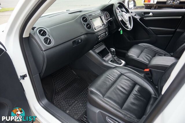 2015 VOLKSWAGEN TIGUAN   WAGON