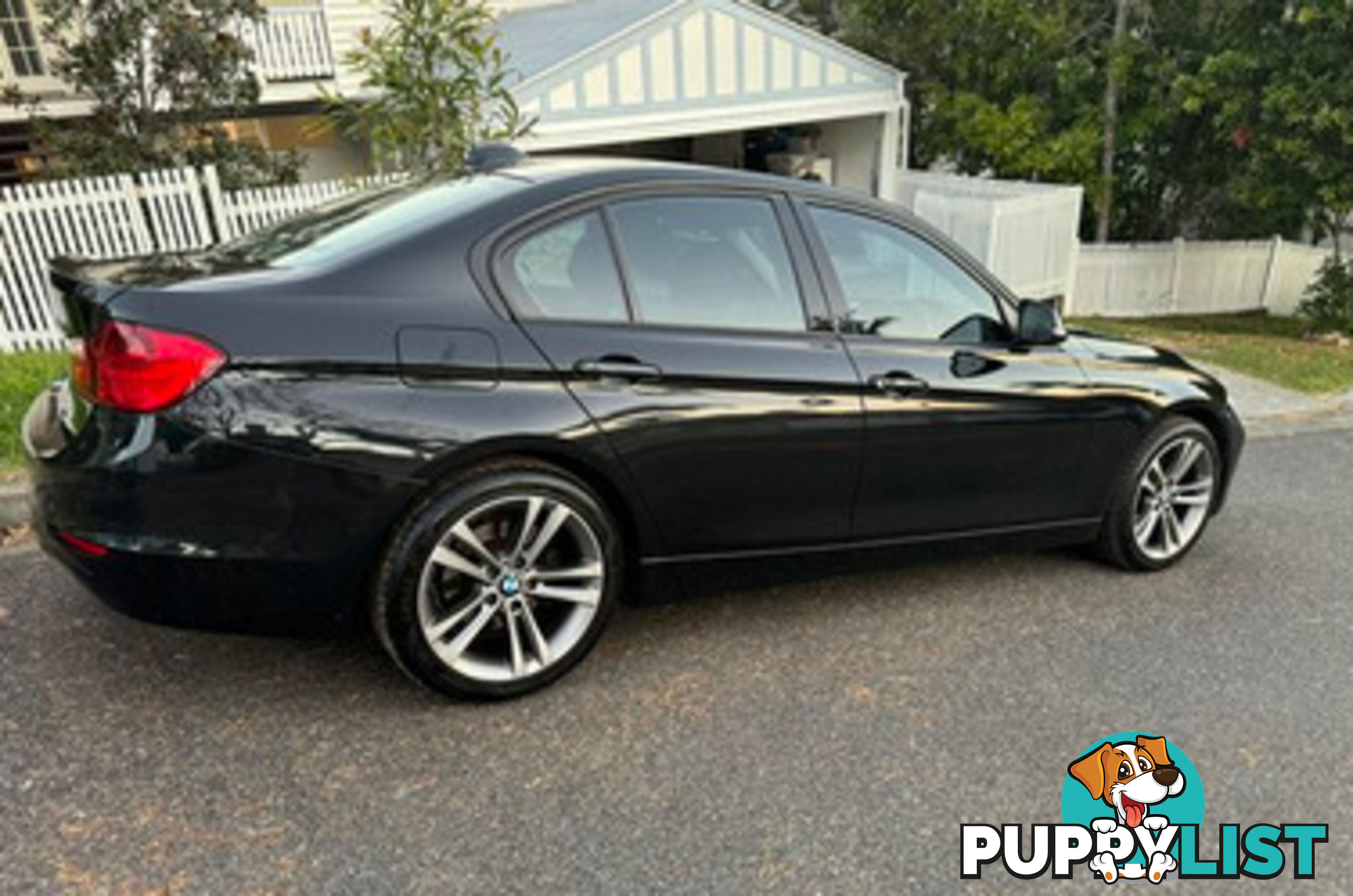 BMW  328i Automatic