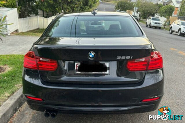 BMW  328i Automatic