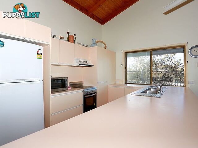 4 Callitris Crescent MARCUS BEACH QLD 4573