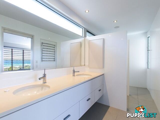 2/5 Egret Street PEREGIAN BEACH QLD 4573
