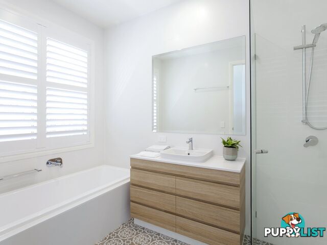 13 Eyrie Terrace COOLUM BEACH QLD 4573