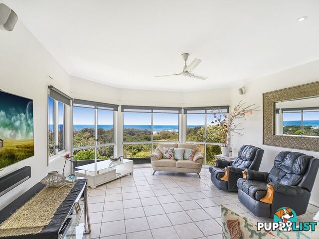 10 Royena Place MARCUS BEACH QLD 4573