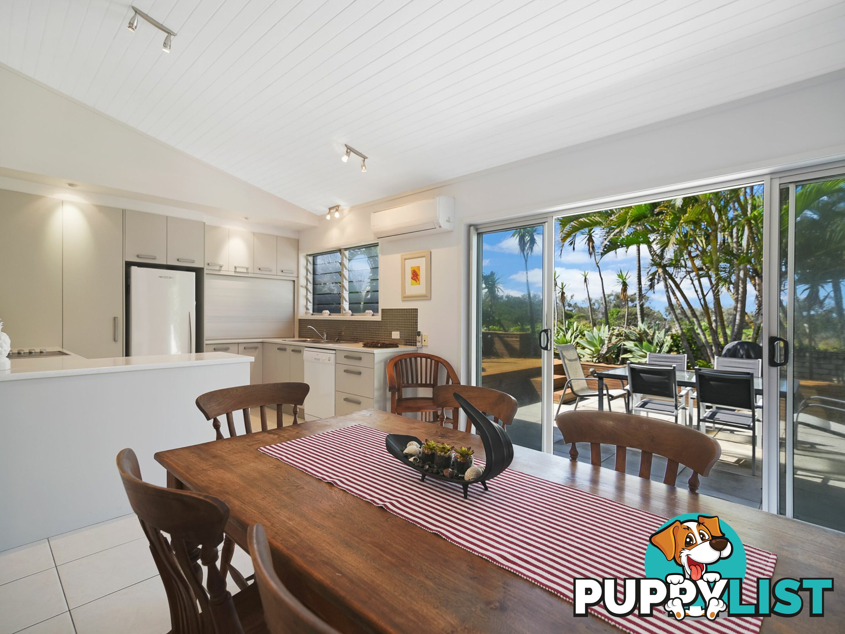 1/44 Peregian Esplanade PEREGIAN BEACH QLD 4573