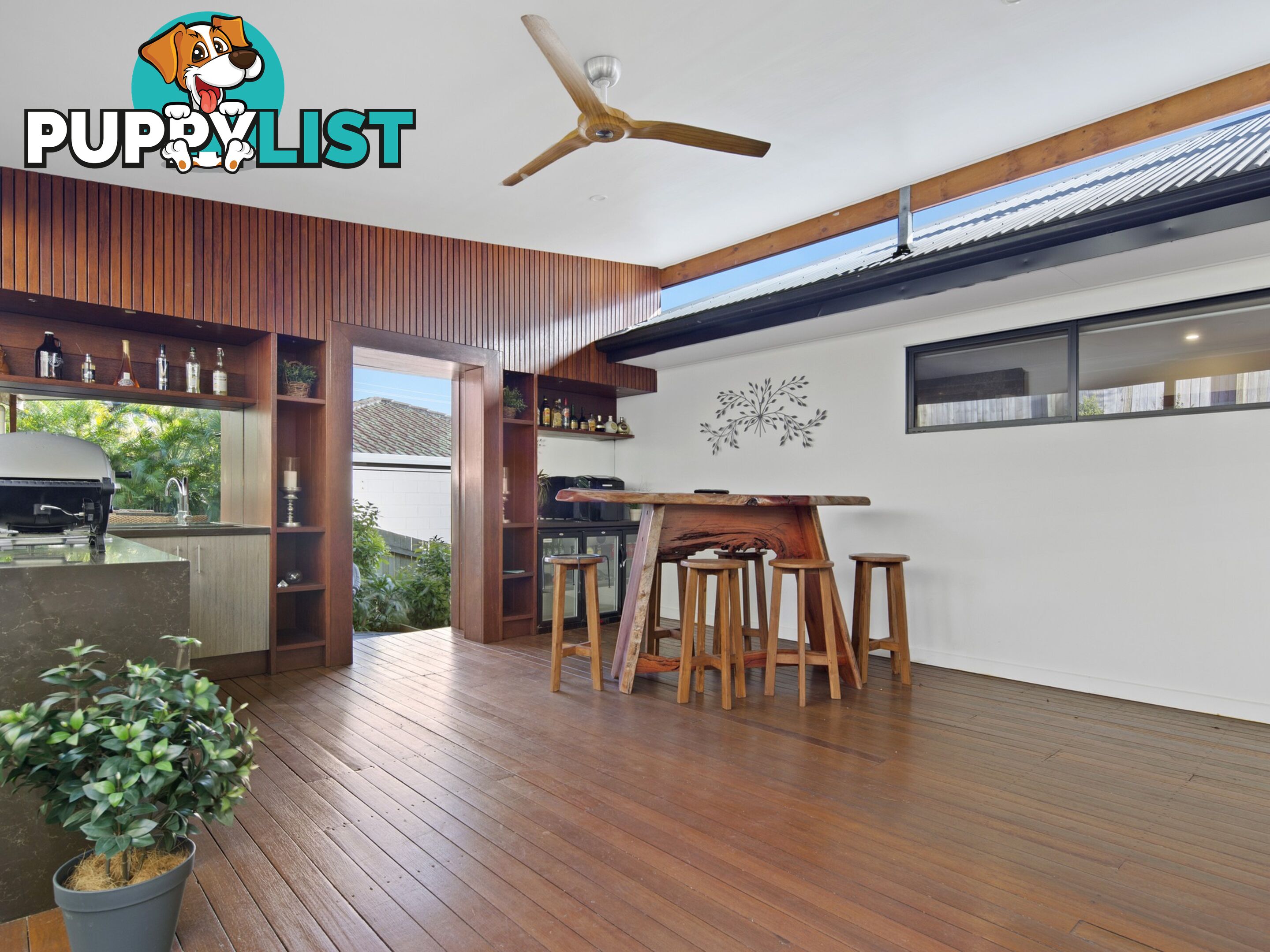 250 David Low Way PEREGIAN BEACH QLD 4573