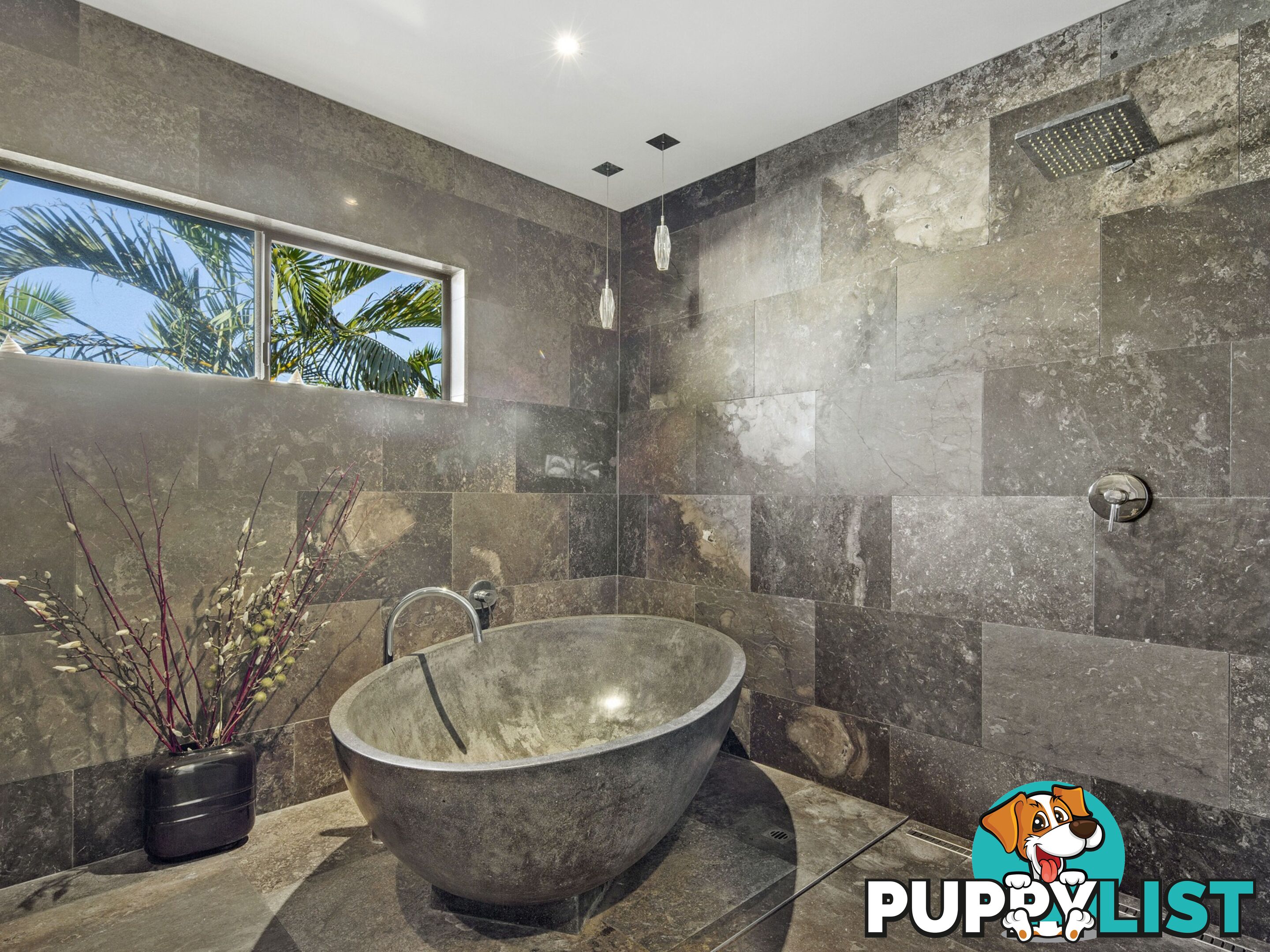 250 David Low Way PEREGIAN BEACH QLD 4573