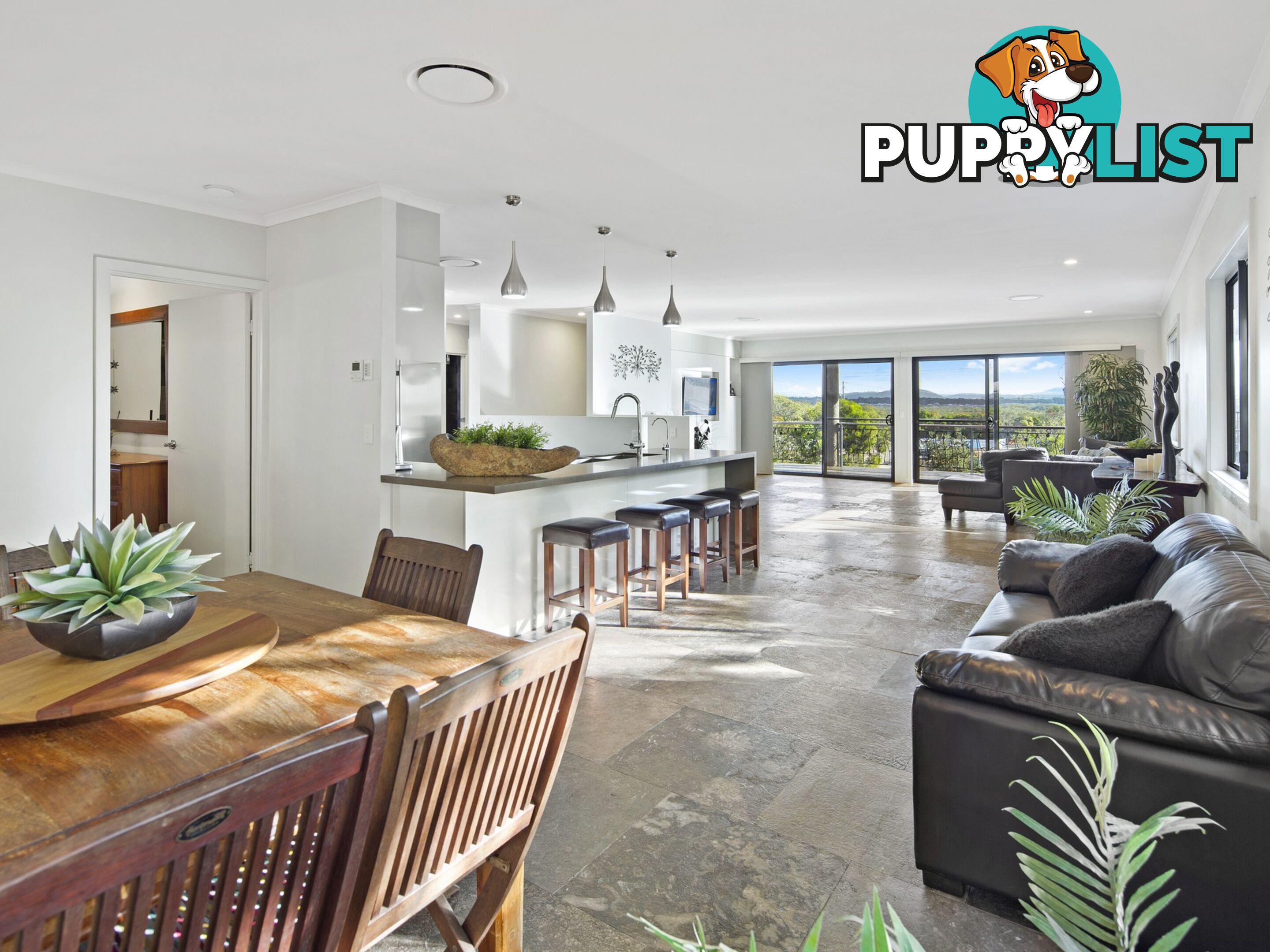 250 David Low Way PEREGIAN BEACH QLD 4573