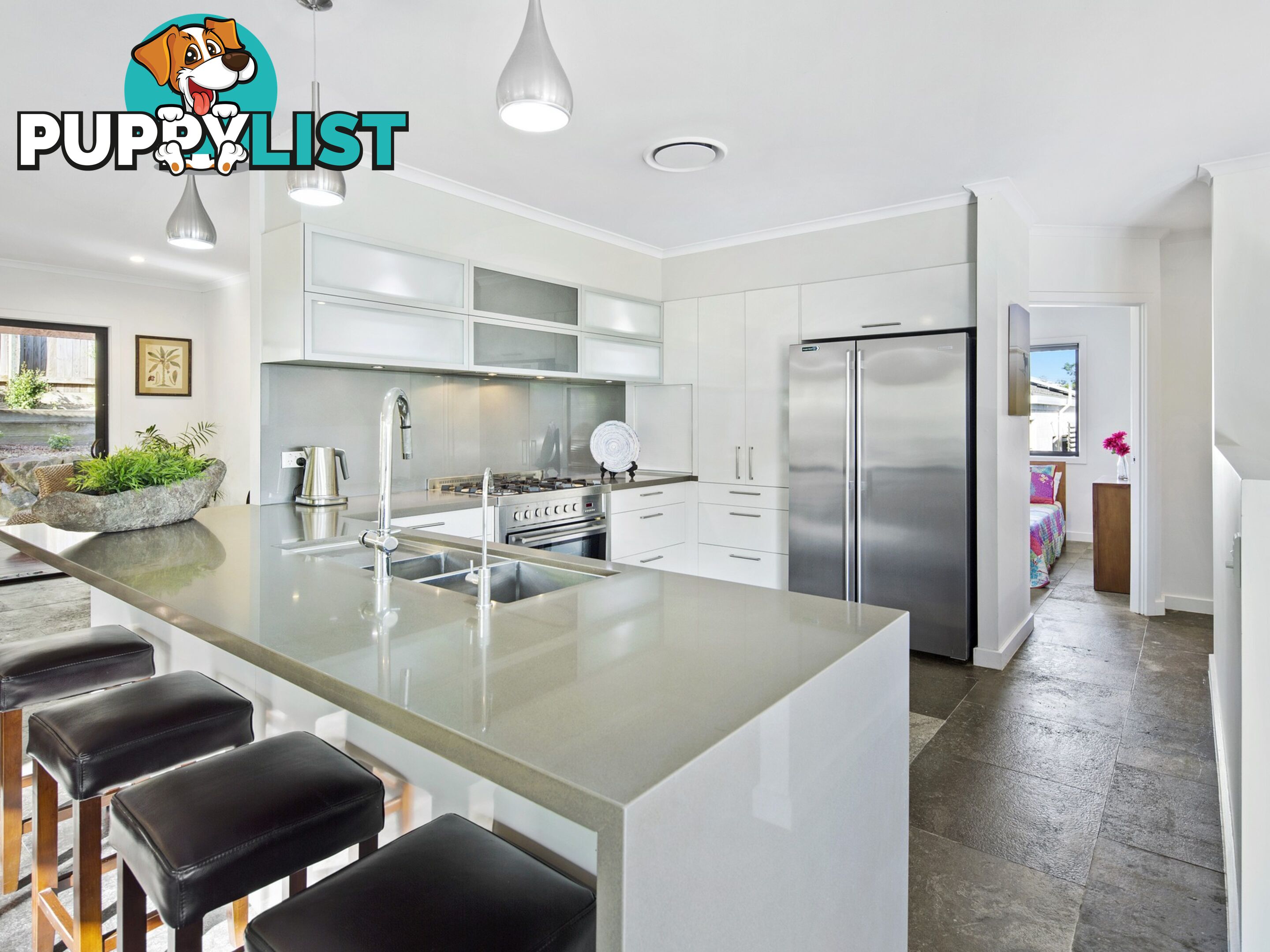 250 David Low Way PEREGIAN BEACH QLD 4573