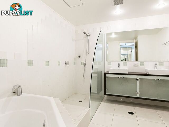 5/31-33 Lorikeet Drive PEREGIAN BEACH QLD 4573