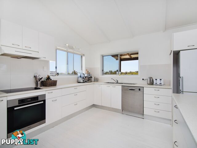 2 Coucal Crescent PEREGIAN BEACH QLD 4573