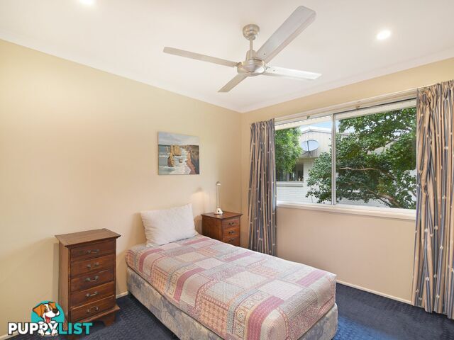 10 Callitris Crescent MARCUS BEACH QLD 4573