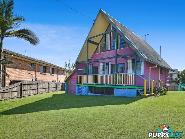 10 Pelican Street PEREGIAN BEACH QLD 4573