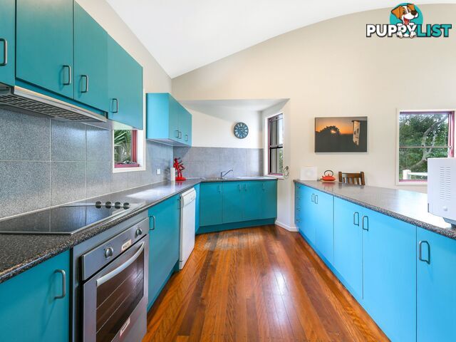 5 Callitris Crescent MARCUS BEACH QLD 4573