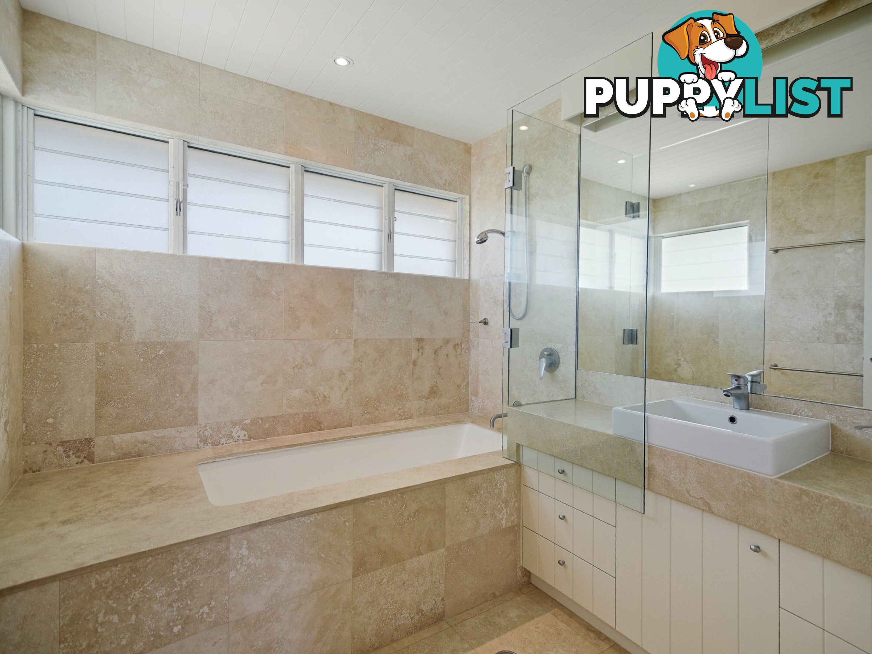 2/74 Peregian Esplanade PEREGIAN BEACH QLD 4573