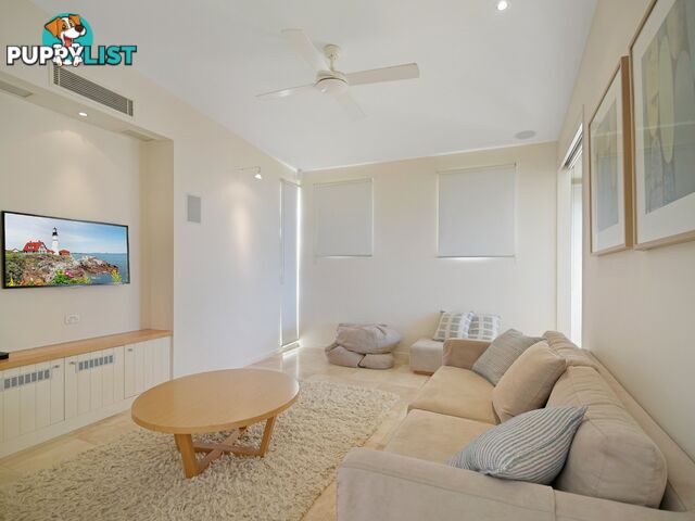 2/74 Peregian Esplanade PEREGIAN BEACH QLD 4573