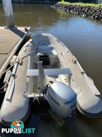 Inflatable Boat with Honda motor