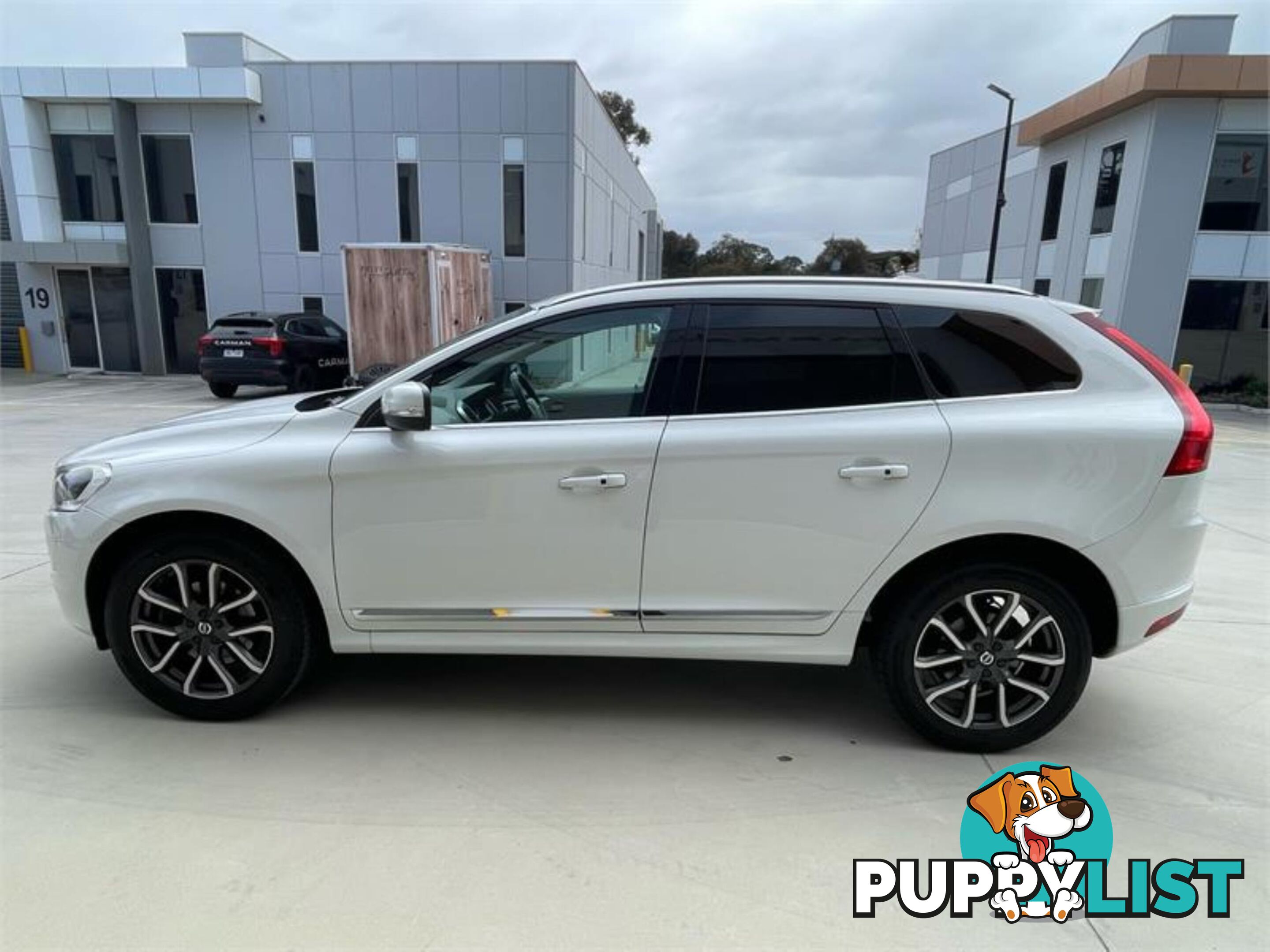 2015 VOLVO XC60 D5LUXURY DZMY16 WAGON