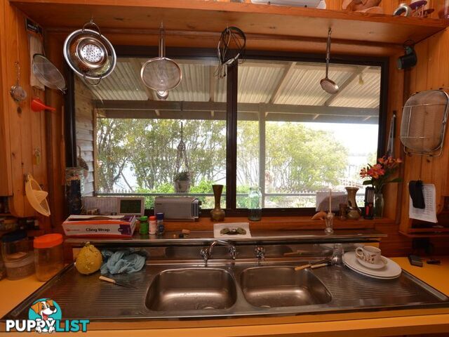 273 Cowans Lane OXLEY ISLAND NSW 2430