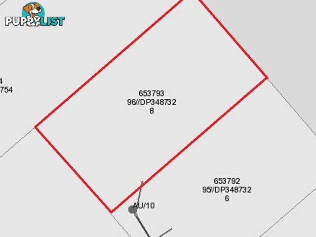 8 Railway Parade TAREE NSW 2430