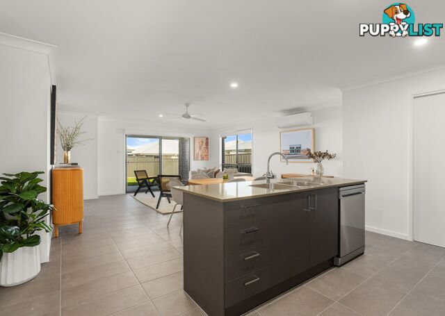 4 Peony Avenue OLD BAR NSW 2430