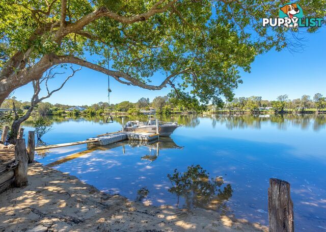 319 Manning Point Road OXLEY ISLAND NSW 2430