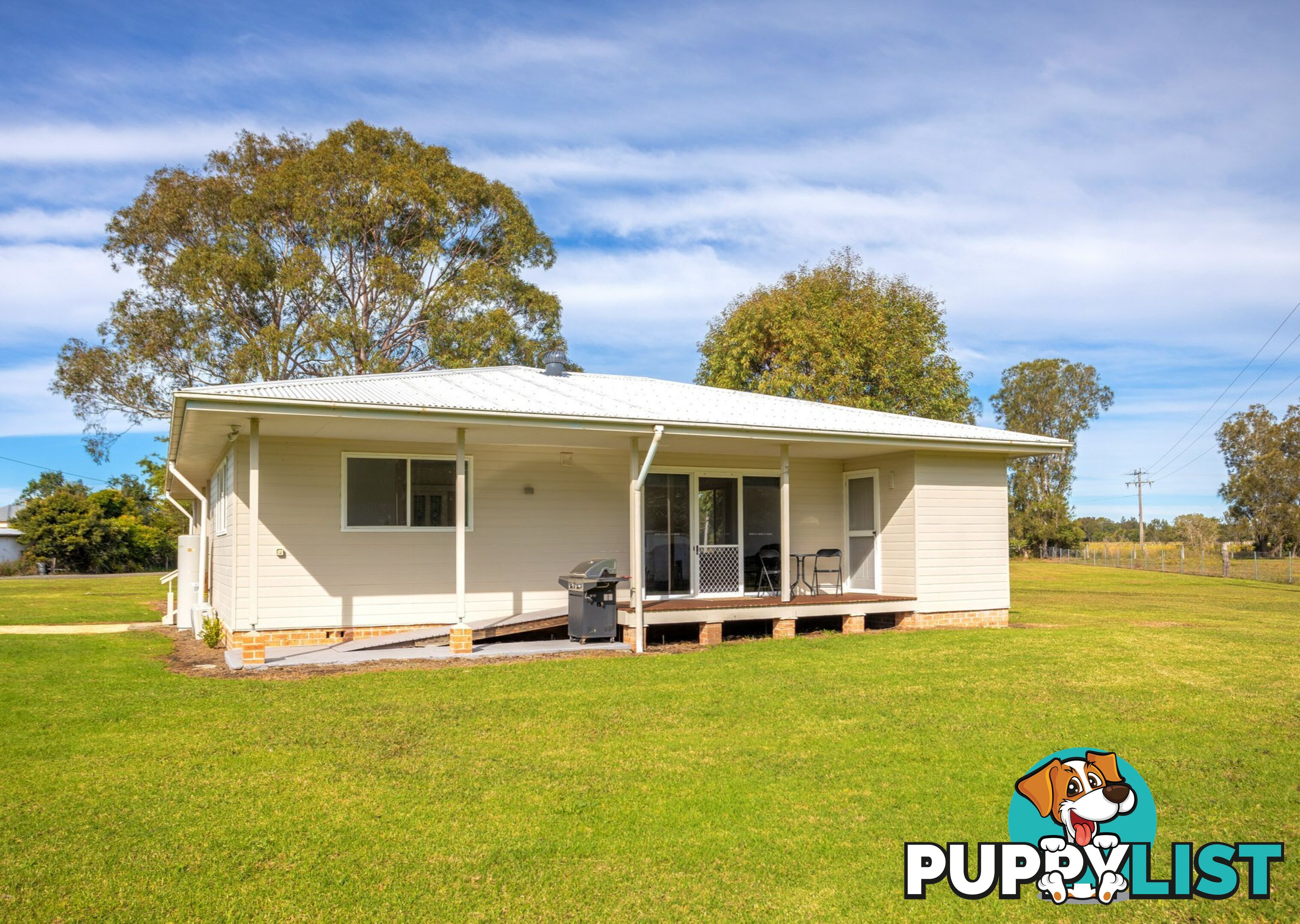 169 Cowans Lane OXLEY ISLAND NSW 2430