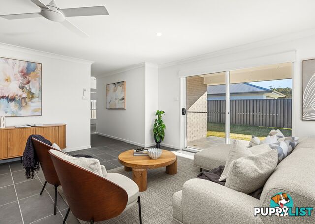 2 Newport Circuit OLD BAR NSW 2430