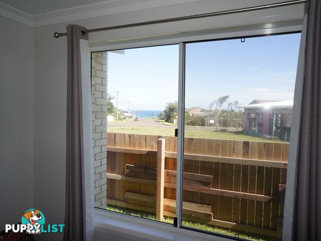 23 Ocean Drive WALLABI POINT NSW 2430