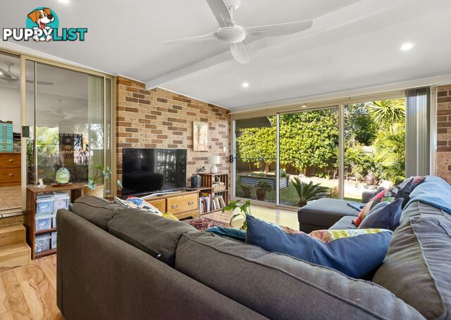 5 Kestrel Avenue OLD BAR NSW 2430