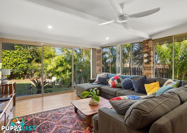 5 Kestrel Avenue OLD BAR NSW 2430